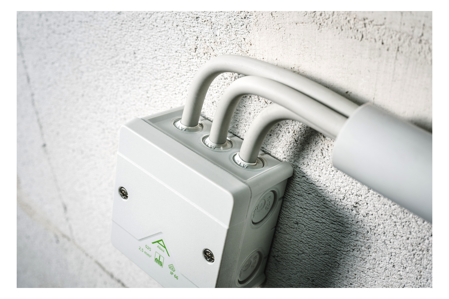 Spelsberg 80240001 Abox 025-L Abzweigkasten Schutzart IP66 max. Leiterquerschnitt 25² Schlagfestigkeit IK07 Schutzklasse II Ui 1000V AC Ui 1000V DC DLG VDE halogenfrei