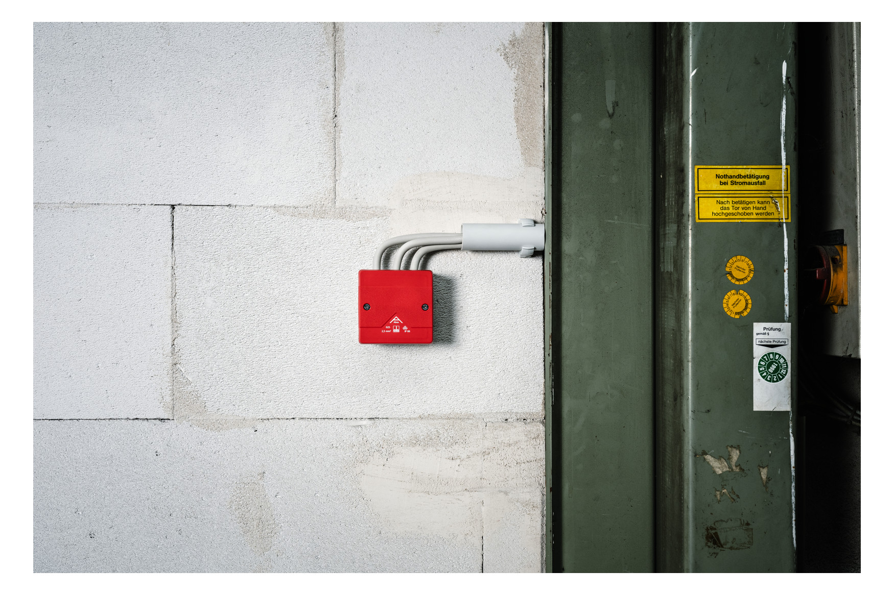 Spelsberg 80240001 Abox 025-L Abzweigkasten Schutzart IP66 max. Leiterquerschnitt 25² Schlagfestigkeit IK07 Schutzklasse II Ui 1000V AC Ui 1000V DC DLG VDE halogenfrei